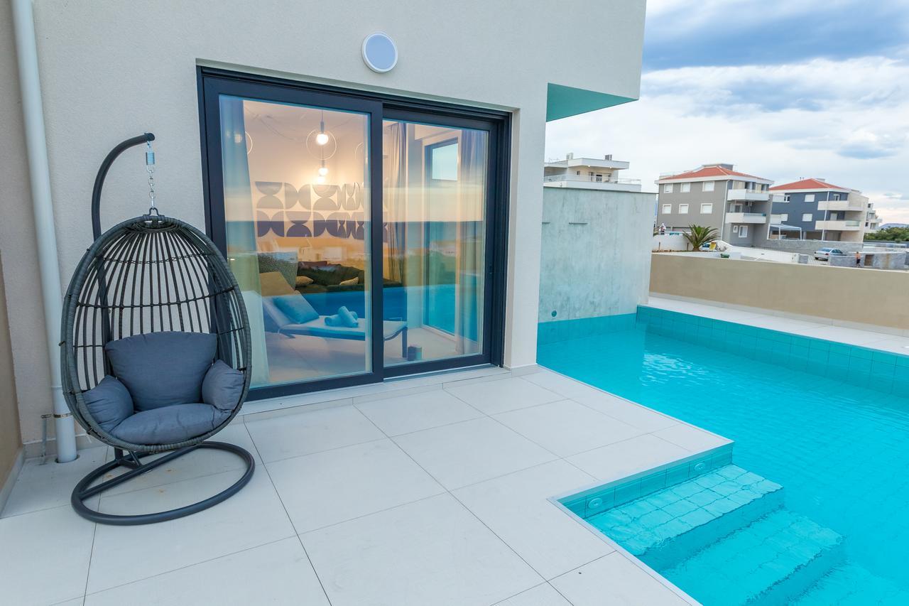 Villa Sara - Private Infinity Pool Novalja Ngoại thất bức ảnh